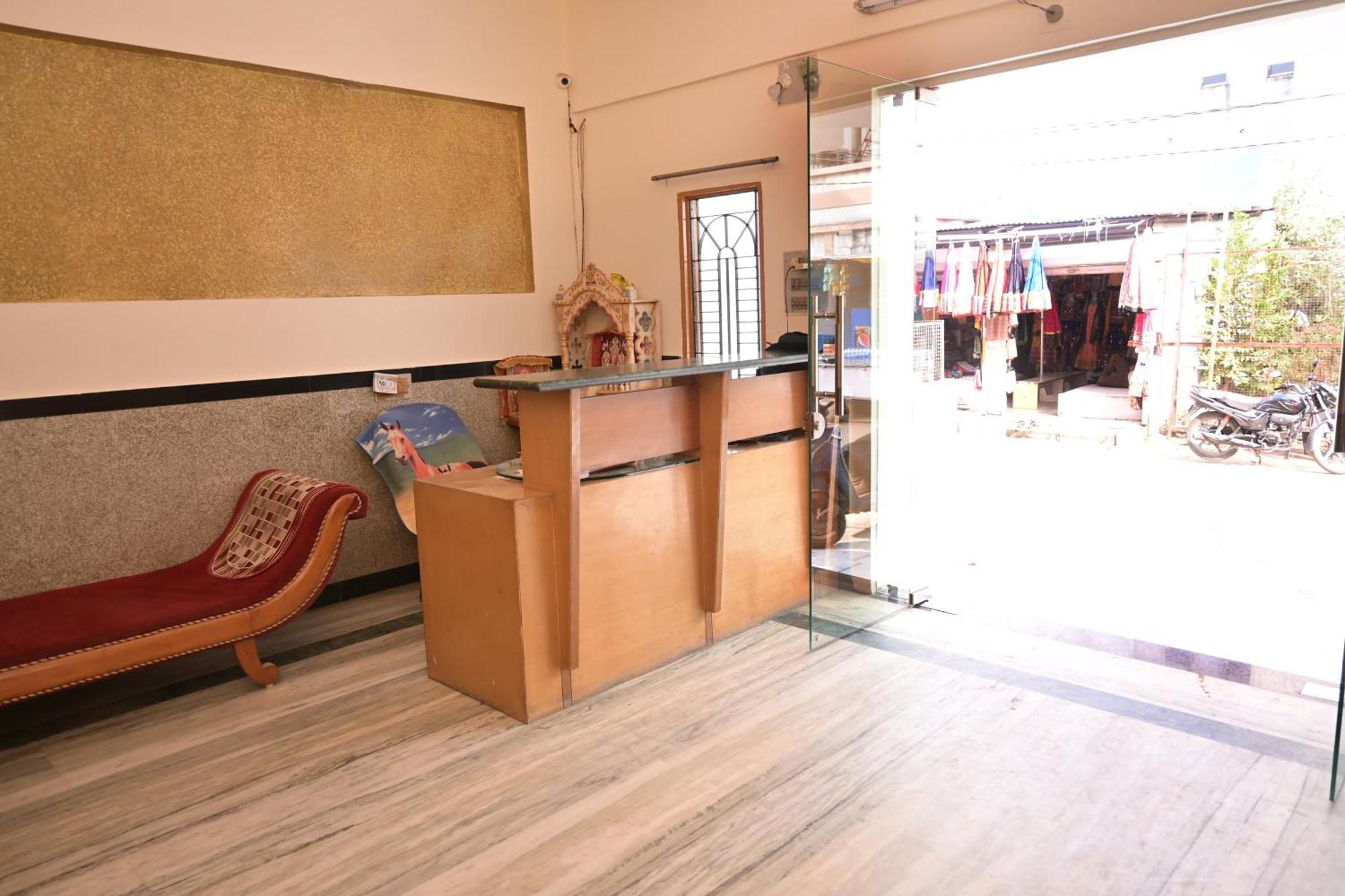 Hotel Roshan Palace Ambaji Dış mekan fotoğraf